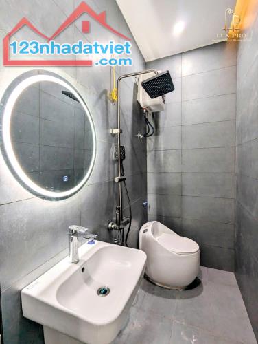 Nhà mặt ngõ Vĩnh Tiến - Lê Chân, 53m 3.5 tầng lô góc, ô.tô vào nhà, Giá 3.99 tỉ - 4