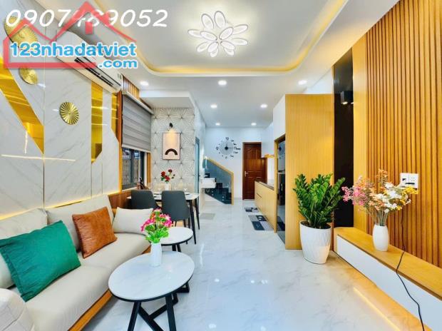 [ NHÀ ĐẸP GIÁ GIẢM SÂU] Bán nhà 44m², 2 tầng, 3PN, Gò Vấp, 5.8 tỷ, sổ hồng, Tặng full nội - 2