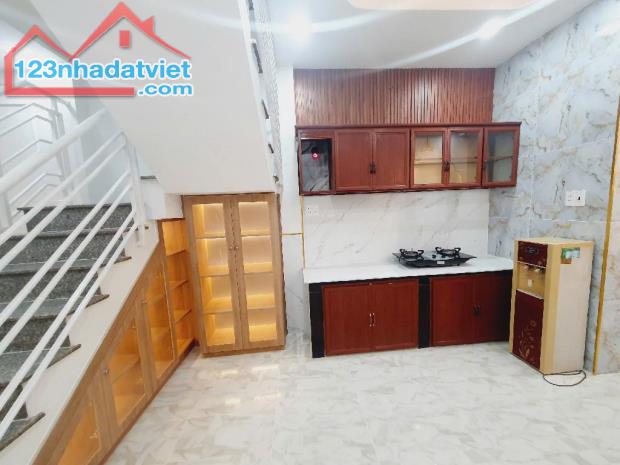 🏠 Bán căn nhà Q.8, P.5, 49m², 2 tầng, 2PN, 2WC - 3.55 tỷ 🏠 - 3