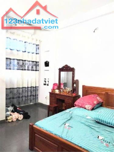 BÁN NHÀ 2 TẦNG, 65M2, NGÕ SỐ 3, BÌNH HƯNG HÒA, BÌNH TÂN - GIÁ 4.9 TỶ - SỔ ĐỎ - 4