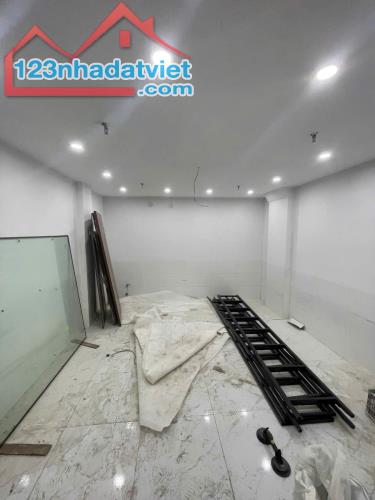 Bán căn hộ 11 phòng kinh doanh 45m2 7tang 4m mặt giá 10,2 tỷ - 2