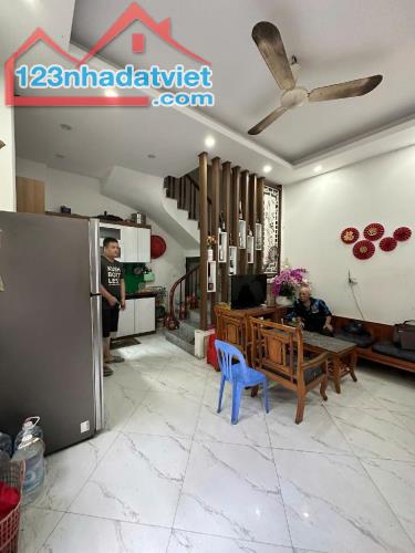 Bán nhà Thụy Phương - Lô góc thoáng đẹp - 33,5m2 - Giá 5,6 Tỷ - 1