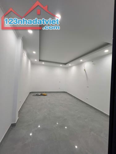 BÁN NHÀ ĐƯỜNG HỒNG HÀ - KHU PHÂN LÔ ĐỀN BÙ KIM MÃ - 56M2 - GIÁ 16,5 TỶ - 3