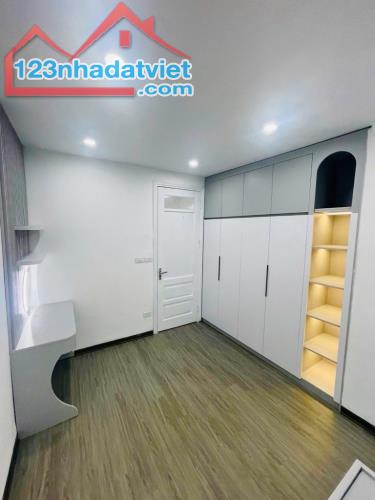 Vỡ Nợ Bán Gấp chung cư thành phố Giao Lưu 78m2 4.25 tỷ tặng nội thất 1 Tỷ Phạm Văn Đồng - 3