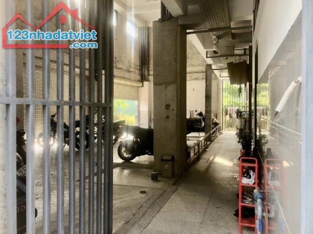 BÁN CĂN HỘ DỊCH VỤ 600M2, 4 TẦNG,50 PHÒNG, NGUYỄN XIỂN, KẾ VINHOMES, LONG THẠNH MỸ, QUẬN 9 - 3