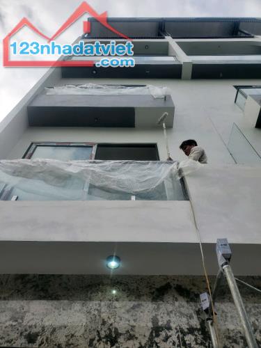 Bán nhà Bát Khối,Cổ Linh 5 tầng,36m,mt3.6m gần oto nhỉnh 5 tỷ - 1