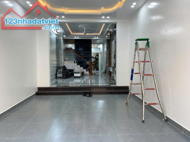 SANG XỊN MỊN ĐẲNG CẤP. Nhà 4 tầng độc lập mặt Ngõ Phủ Thượng Đoạn Ngõ Oto đánh võng - 1