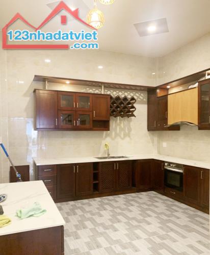 Nhà Đẹp Hẻm Xe Tải 7m, 4 tầng đúc, Bình Giã, Tân Bình, 4.4x16m, 67m2, nhỉnh 14 tỷ TL - 1