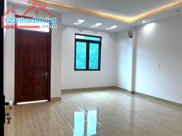 Bán nhà LÔ GÓC, THÁI HÀ, ô tô đỗ cửa, kinh doanh, ngõ thông, 55m2, hơn 10tỷ. - 1