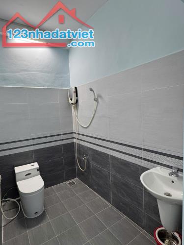 CHỦ VỪA GỬI BÁN NHÀ 3 MẶT TIỀN PHÚ NHUẬN HXH Nguyễn Trọng Tuyển, P10, PN, 4x15m, 14,5Tỷ - 2