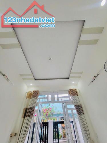 BÁN NHÀ 2 TẦNG, 25M², MỄ CỐC, QUẬN 8 - GIÁ 2.2 TỶ - SỔ HỒNG ĐSH - 2