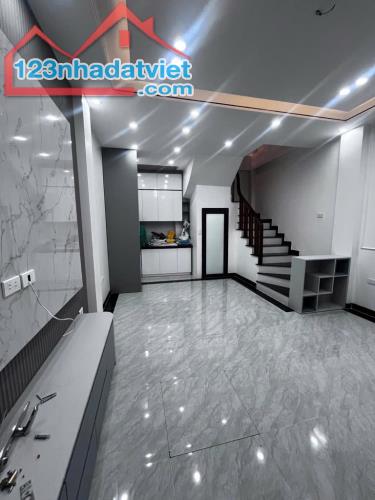 🔥 BÁN NHÀ YÊN NGHĨA – HÀ ĐÔNG oto qua cửa, sổ đỏ vuông, 43m²-4 tầng-MT 3.6m-4.55TỶ