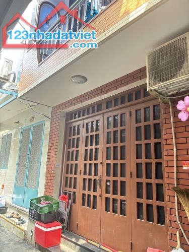 BÁN NHÀ BÌNH THẠNH - GIÁP Q1, NGUYỄN HỮU CẢNH - 45M2 - 3 TẦNG BTCT - 4PN - CHỈ 4.1 TỶ TL