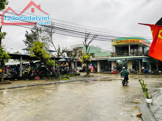 Sụp hầm 1 lô duy nhất khu phố chợ Tam Dân - 1