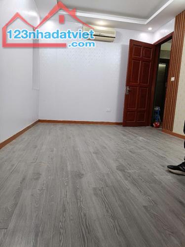 Chính chủ cần bán căn chung cư mini Số nhà 11 -  Ngõ 78 Phương Liệt, Thanh Xuân, Hà Nội - 1