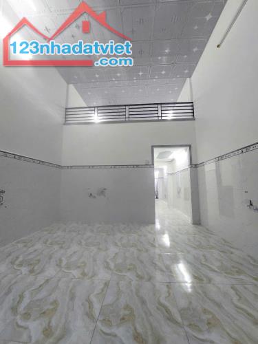 Bán Nhà 1 Trệt 1 Lửng 2 Phòng Ngủ Xã Tân An Hội Gần Cầu Vượt Củ Chi, Giá 750 Triệu - 1