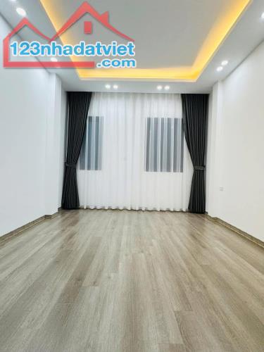 Nhà Đẹp Đón Tết - Văn Hương - Đống Đa- Dt:26m2/5tầng/3,5mMT* 5.15tỷ - 3