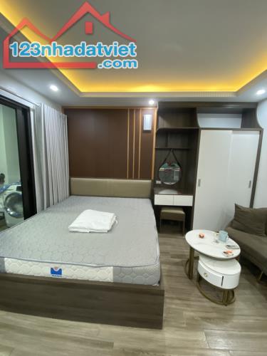 Cho thuê Căn Apartment tại ngõ 193 Trích Sài. Ban công rộng thoáng View hồ Tây. Chỉ 7tr - 3