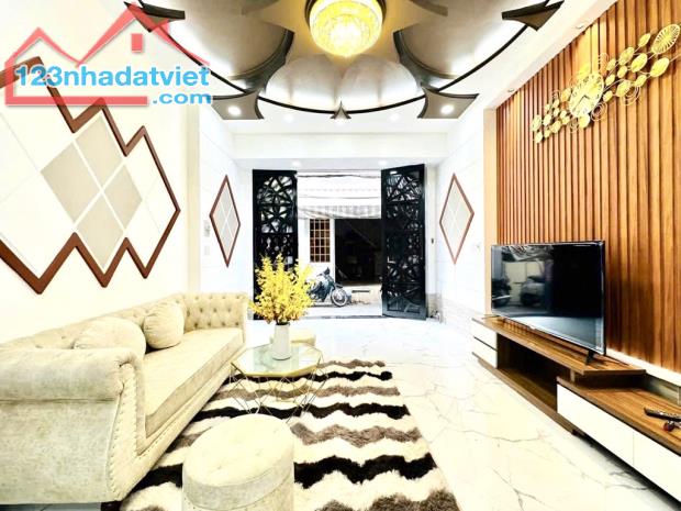 🏡🏡🏡 NHÀ 3 TẦNG BTCT - HẺM XE HƠI ĐƯỜNG NGUYỄN VĂN KHỐI. NGAY CÔNG VIÊN LÀNG HOA NỘI THẤ - 2