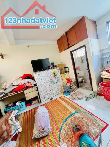 Mặt tiền Tây Thạnh 4 tầng, đang cho thuê kinh doanh, 4.4 tỷ - 5