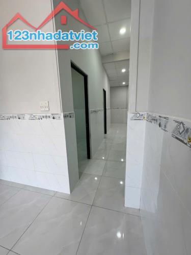 Nhà 6x13,Tương lai mặt tiền 12m,Ngay cổng trường Thới Tam Thôn ,giá có hơn 2 tỷ - 2