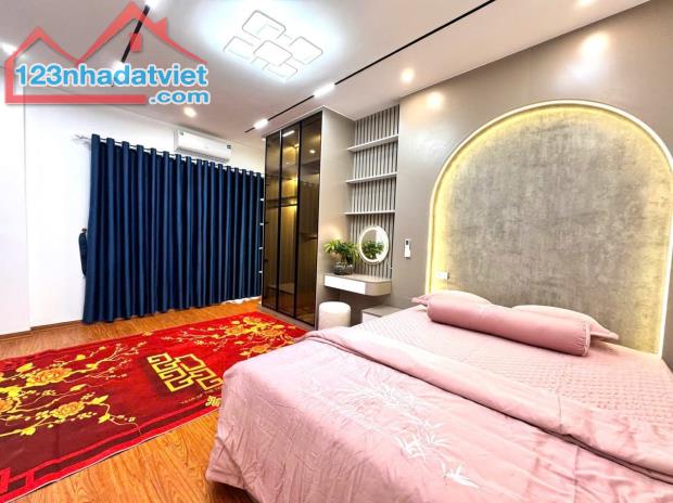 SIÊU PHẨM YÊN HOÀ CẦU GIẤY 50M2 GIÁ NHỈNH 9 TỶ 7 TẦNG THANG MÁY NGÕ NÔNG - 2