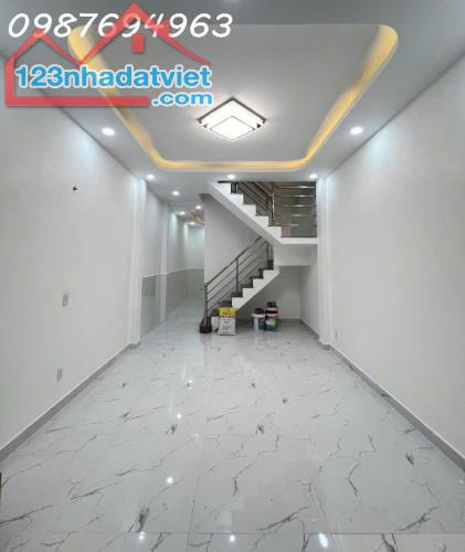 Q8 P2 DƯƠNG BÁ TRẠC 3.7x14M NHÀ MỚI Ở NGAY 1 TRỆT 1 LẦU 2PN 4.xT