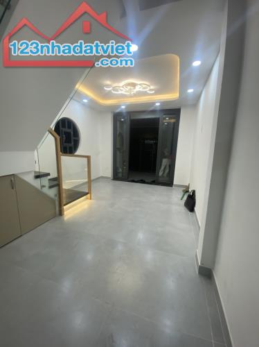 BÁN NHÀ HẺM 5M – ĐƯỜNG 47, HIỆP BÌNH CHÁNH, THỦ ĐỨC - 40M² (3.6x11m) - 2PN - GIÁ CHỈ 4.2 - 2