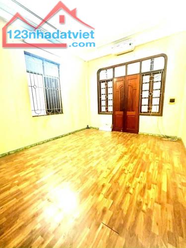 Bán nhà Mễ Trì Thượng, 55m2, 5 tầng, lô góc 3 mặt thoáng, kinh doanh đỉnh,giá 14,2 tỷ