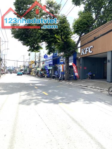 Bán Nhà 4 Tầng (4.2 x 13 ) ,Gần Ngã 3 Đỗ Xuân Hợp - Nguyễn Duy Trinh, Mới Đẹp Ở Ngay - 2