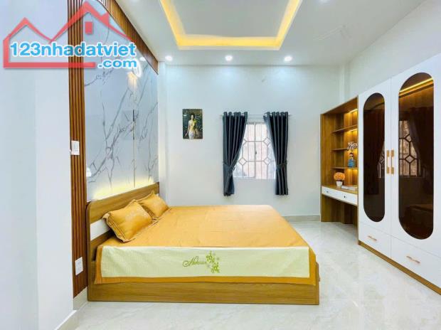 bán nhà vũng tàu gần đường 30/4 phường rạch dừa căn góc hem ôtô thông giá: 3 tỷ 150 triệu - 2