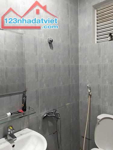 Bán nhà Dương Bá Trạc, Quận 8, 36m2, 4 tầng, chỉ 4.95 tỷ - 4