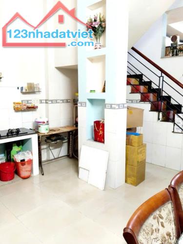 🌺 Mặt Tiền-BÌNH TÂN  * 5X16 - DTCN (79M2) *2 Tầng, Giá chỉ hơn 4Tỷ - 3PN, 3WC, thông số c - 2