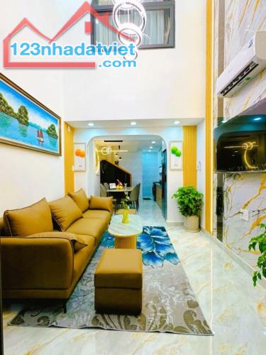 4 TẦNG FULL NỘI THẤT - DTSD 72M2 - ÔTÔ SÁT NHÀ - GẦN MẶT TIỀN NGUYỄN VĂN ĐẬU - BÌNH THẠNH.