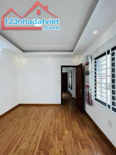 Bán Nhà Đại Từ-Hoàng Mai , DT50m2 ,Giá Nhỉnh 12 Tỷ ,Ngõ Thông ,Kinh doanh - 3