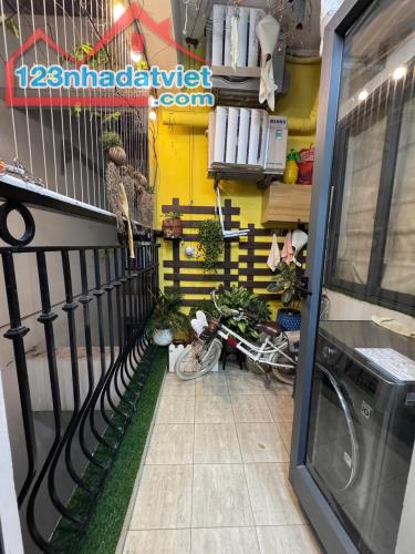 Bán chung cư Hanoi Homeland Thượng Thanh-Long Biên-61m 2n2wc-tầng trung-giá 3.5 tỷ - 3