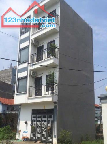 4.5 TỶ - BÁN NHÀ Ô TÔ ĐỖ CỬA - 35M2 - NGANG 5M - 700m ra CV Đô Nghĩa HĐ - NHÀ ĐẸP ĐÓN TẾT