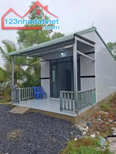 Bán nhà 420 triệu - mỸ Hạnh Nam - 2 phòng ngủ. DT: 4x15m ( CCVB). 088.98.41.300 nhi