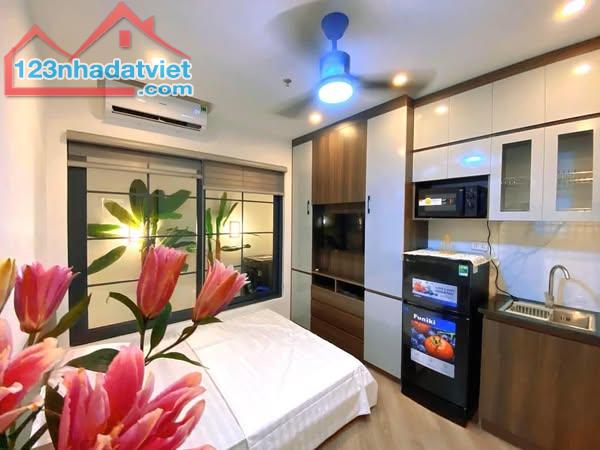 CHDV Cầu Giấy, 50m2, 6 tầng, 10 phòng, Thang Máy,đủ GPXD, PCCC, ngõ kinh doanh. Dt 50tr/