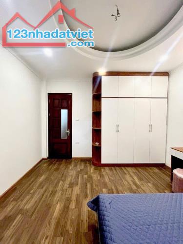 BÁN NHÀ KHU ĐẦM TRẤU, Ô TÔ CÁCH 15m, Ở LUÔN, Ô CHỜ THANG MÁY,62m2 GIÁ CHỈ 8,95 tỷ - 3