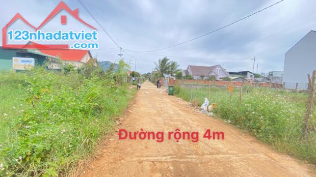 Em lên lô 3 mặt tiền hẻm, hiệp thạnh đức trọng - 1