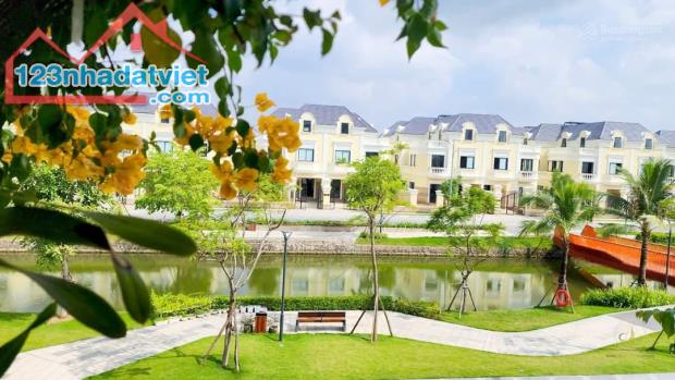 Quỹ căn chuyển nhượng giá siêu tốt: 80 - 132m2 - 202m2 (Giá 175tr/m2 cả xây, mua là thắng) - 4