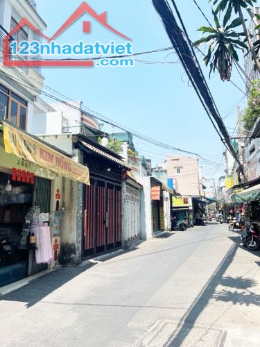 Nhà Đẹp Hẻm Xe Tải 7m, 4 tầng đúc, Trần Văn Hoàng, Tân Bình, 86m2, chỉ 11.9 tỷ TL