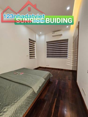 Bán căn hộ chung cư cao cấp tòa nhà D11 Sunrise Building 100m2, 3Pn, lô góc, full nội thất - 3