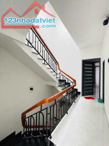 Bán nhà 2 mặt tiền đường chính phú nông - 2