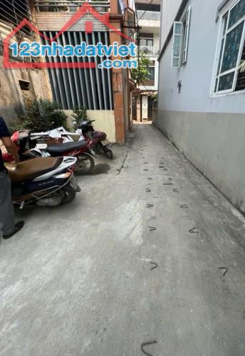 BÁN ĐẤT GẦN LÊ TRỌNG TẤN, CÓ SỔ ĐỎ, 70M HƠN 3 TỶ - 1