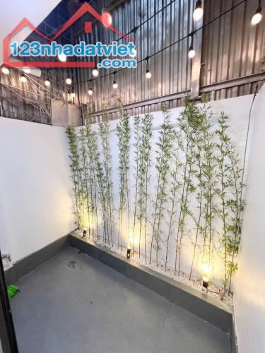 ✳️Lô Góc 3 mặt Ngõ Hoàng Quốc Việt 55 M2 5T MT 5.2M, Chỉ 20 Tỷ  Nhà Đẹp Gần Phố - Ô Tô đỗ - 3