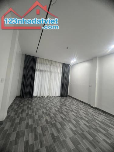 BÁN NHÀ 4.5 TỶ 3 TẦNG 60M2 MẶT ĐƯỜNG KINH DOANH KHU LỘC VƯỢNG - 3