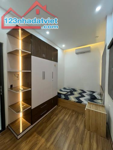 ♥ Nhà sát MT Ông Ích Khiêm, 52.2m2, 2 tầng hiện đại, 3PN, ở ngay 3.2 tỷ - 4