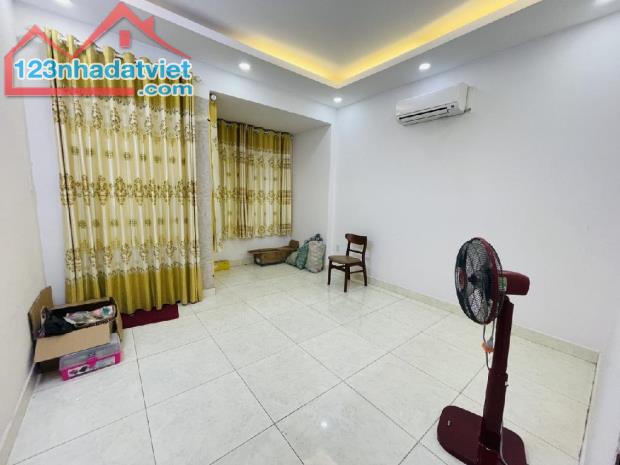 NhàBán Hẻm6m thông DươngQuảngHàm P5 Gòvấp (4x15)x3tầng 7tỷ, TN 15triệu - 3